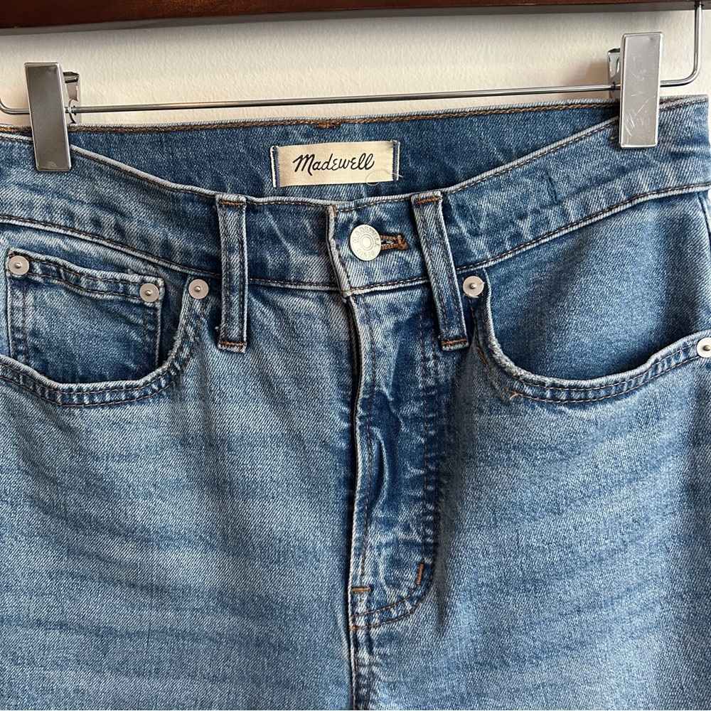 Madewell Perfect Vintage Flare Jeans, size 24, Tarlow Wash - Picture 7 of 11